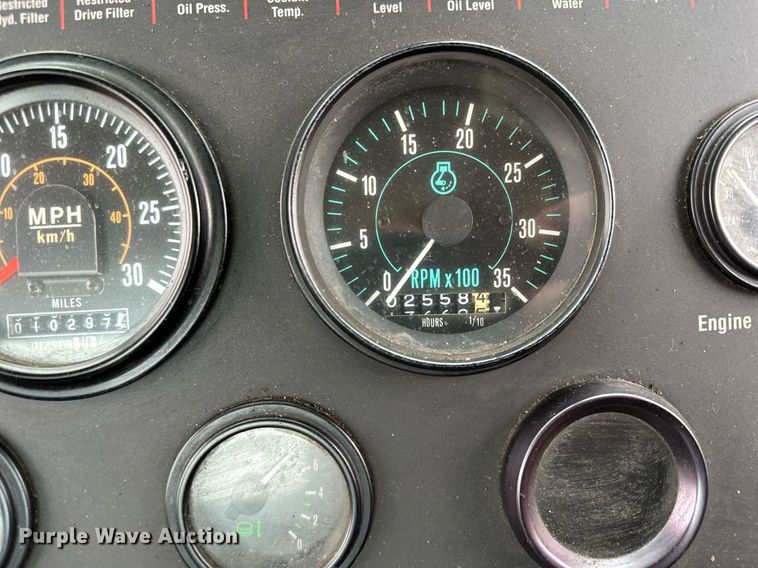 image for item LO9342 2001 Elgin Pellican series SE  sweeper