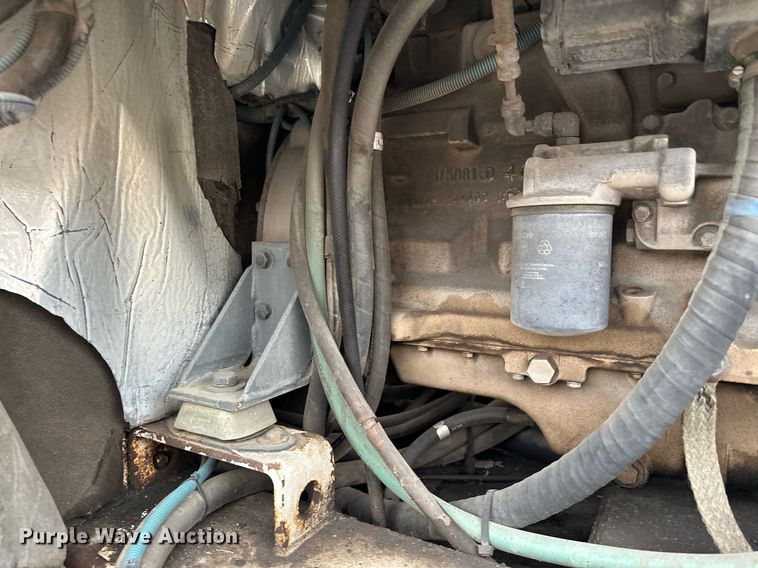 image for item LO9342 2001 Elgin Pellican series SE  sweeper