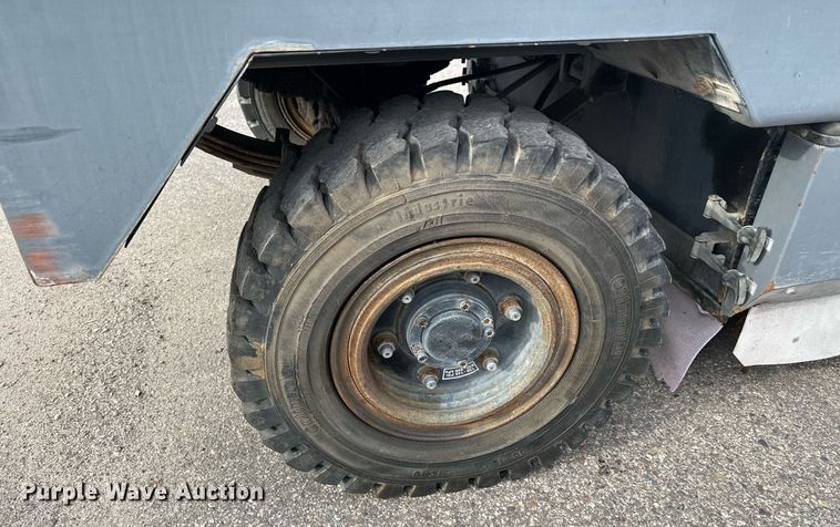 image for item LO9343 Tennant Sentinel  sweeper