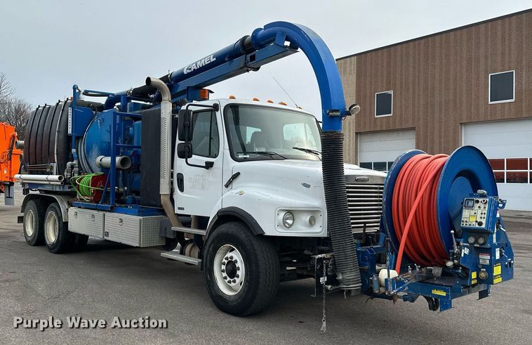 image for item LO9345 2007 Freightliner Business Class M2 106  sewer jetter truck