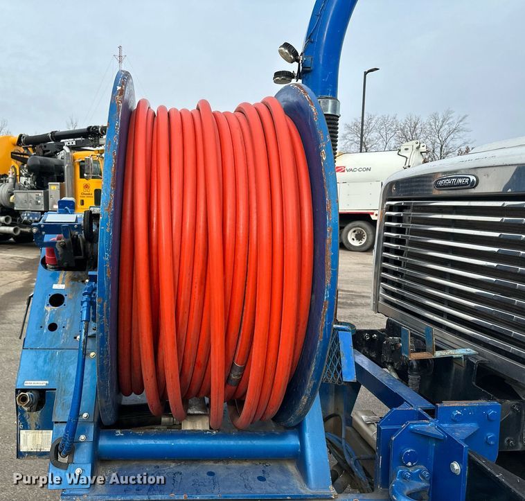 image for item LO9345 2007 Freightliner Business Class M2 106  sewer jetter truck