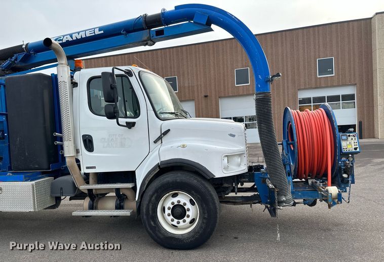 image for item LO9345 2007 Freightliner Business Class M2 106  sewer jetter truck