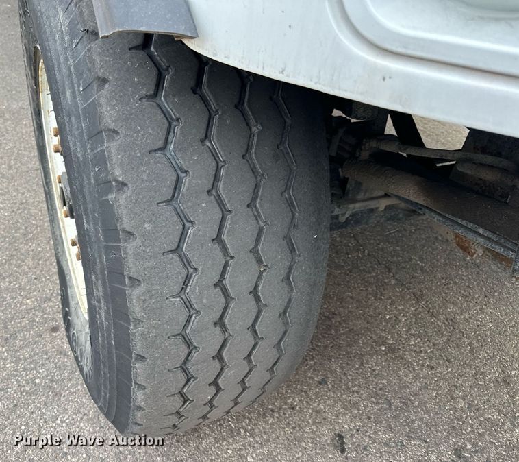 image for item LO9345 2007 Freightliner Business Class M2 106  sewer jetter truck