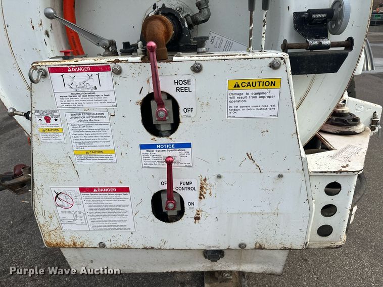 image for item LO9346 2002 Sterling LT7500  sewer jetter truck