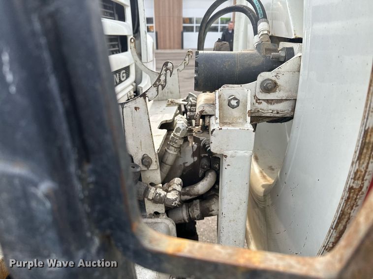 image for item LO9346 2002 Sterling LT7500  sewer jetter truck