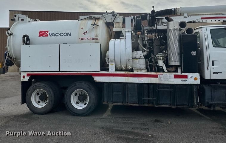 image for item LO9346 2002 Sterling LT7500  sewer jetter truck