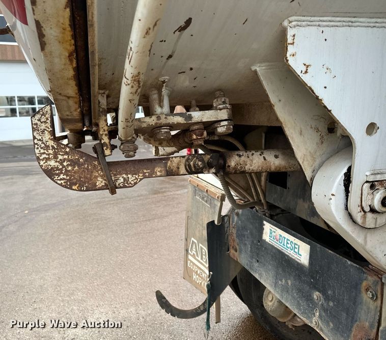 image for item LO9346 2002 Sterling LT7500  sewer jetter truck