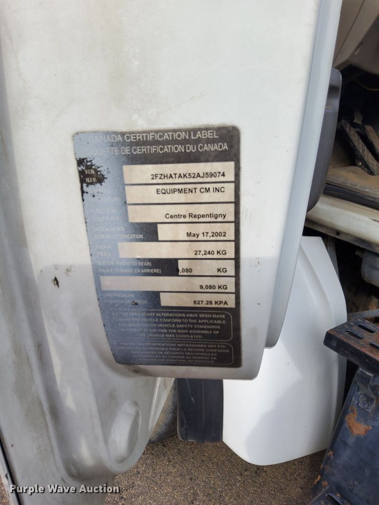 image for item LO9346 2002 Sterling LT7500  sewer jetter truck