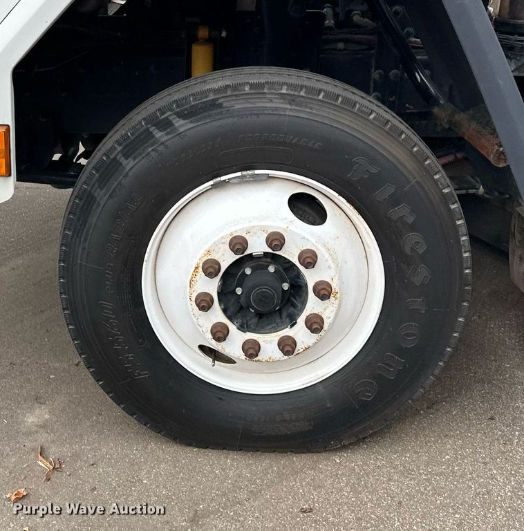 image for item LO9347 2005 Sterling SC-8000  sweeper