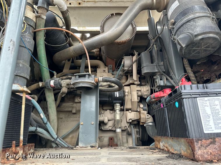 image for item LO9347 2005 Sterling SC-8000  sweeper