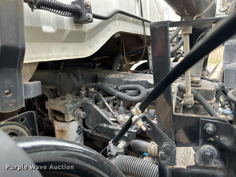 image for item LO9347 2005 Sterling SC-8000  sweeper