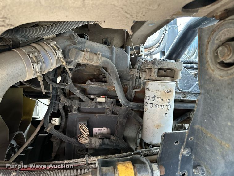 image for item LO9347 2005 Sterling SC-8000  sweeper