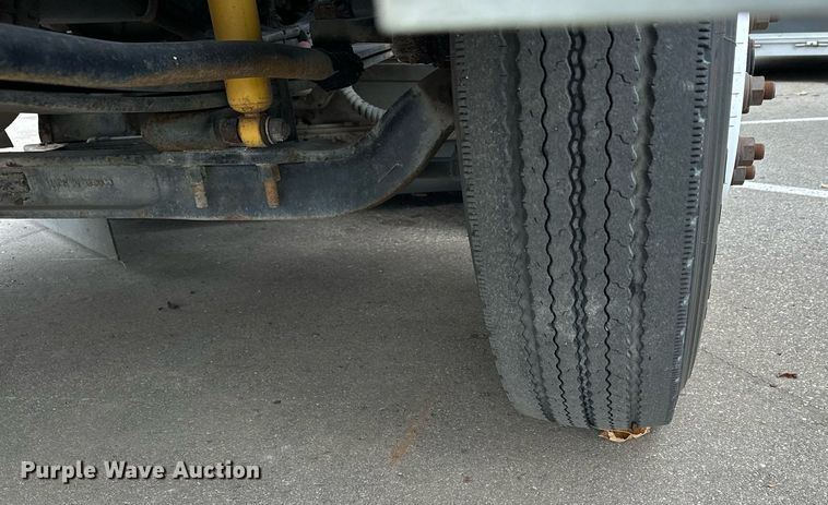 image for item LO9347 2005 Sterling SC-8000  sweeper