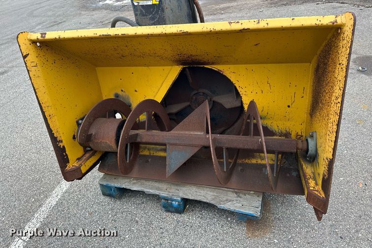image for item LO9348 Erskine  snow blower