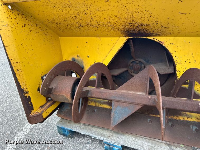 image for item LO9348 Erskine  snow blower