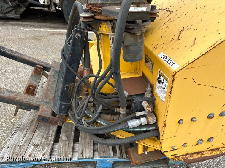 image for item LO9348 Erskine  snow blower