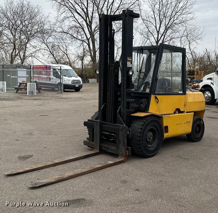 image for item LO9349 Hyster H100XL  forklift
