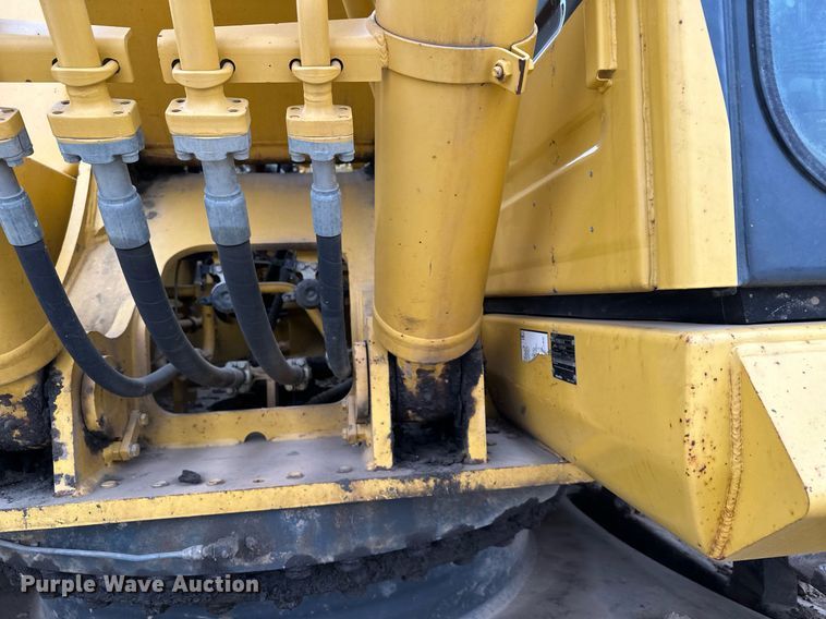 image for item LO9351 2013 Komatsu PC290LC-10  long reach excavator