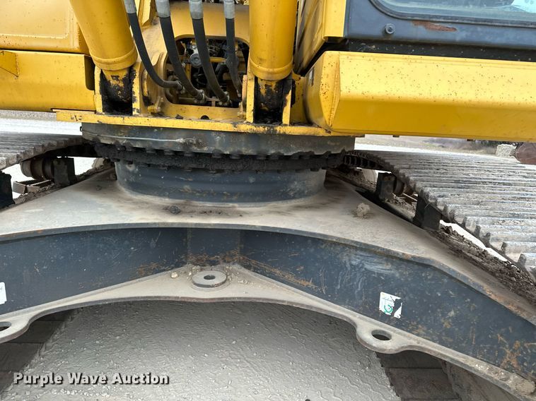 image for item LO9351 2013 Komatsu PC290LC-10  long reach excavator