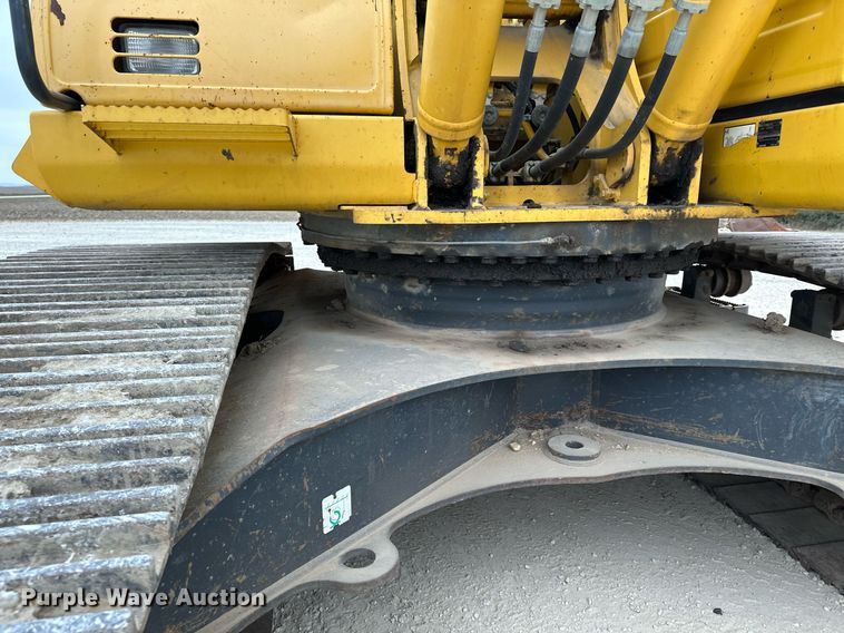 image for item LO9351 2013 Komatsu PC290LC-10  long reach excavator