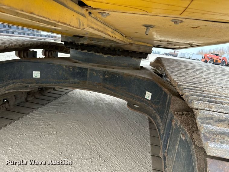 image for item LO9351 2013 Komatsu PC290LC-10  long reach excavator