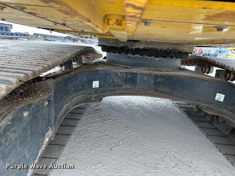 image for item LO9351 2013 Komatsu PC290LC-10  long reach excavator