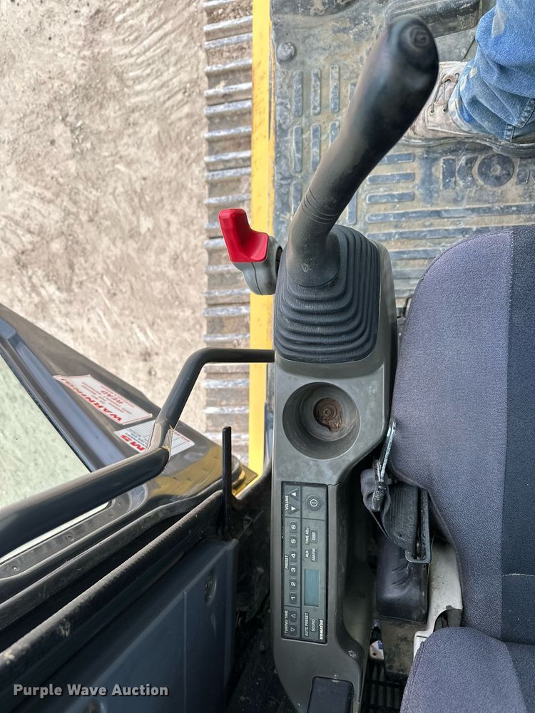 image for item LO9351 2013 Komatsu PC290LC-10  long reach excavator