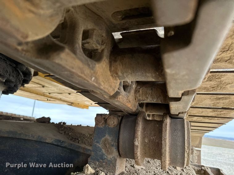 image for item LO9351 2013 Komatsu PC290LC-10  long reach excavator