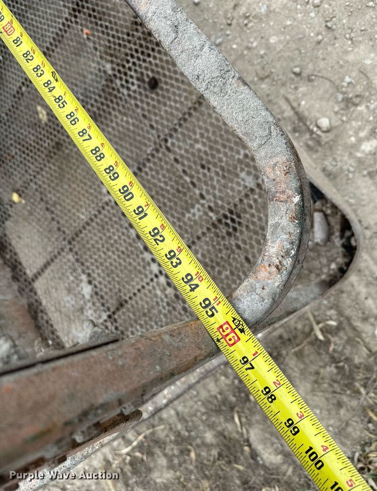 image for item LO9352 2004 JLG 860SJ  boom lift