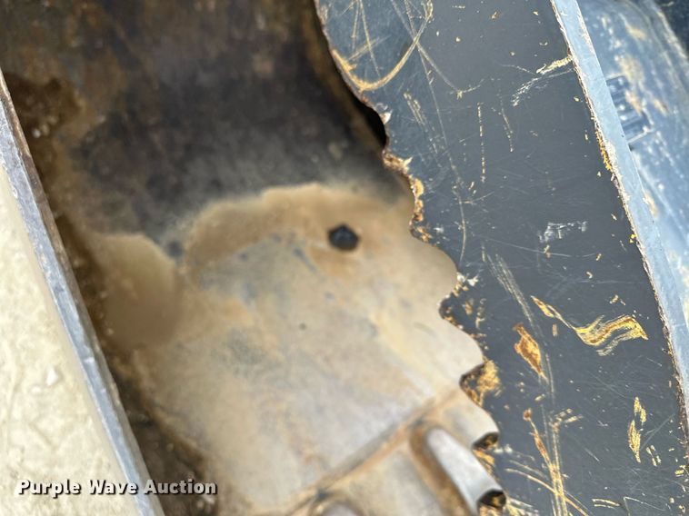 image for item LO9353 2020 John Deere 60G  mini excavator