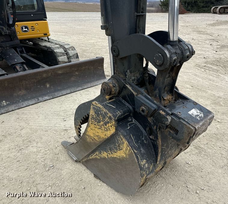 image for item LO9353 2020 John Deere 60G  mini excavator