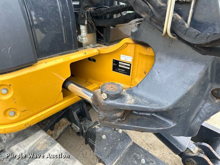 image for item LO9353 2020 John Deere 60G  mini excavator