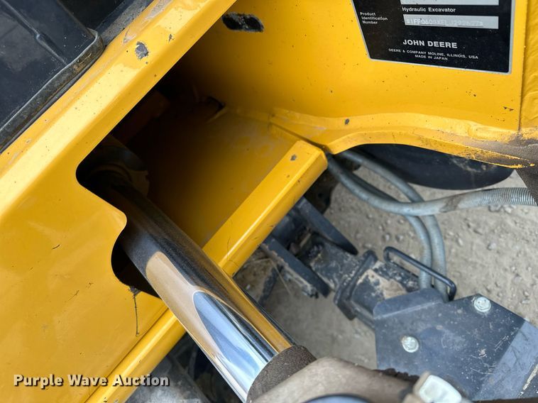 image for item LO9353 2020 John Deere 60G  mini excavator