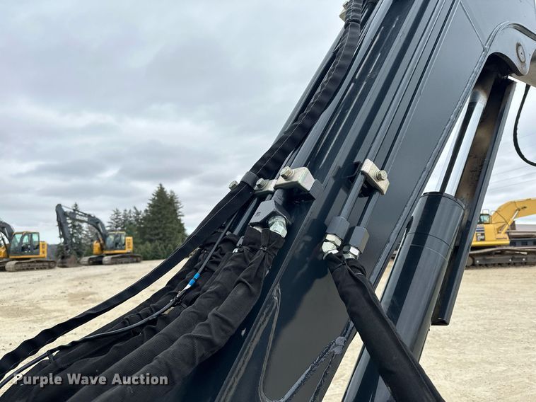 image for item LO9353 2020 John Deere 60G  mini excavator