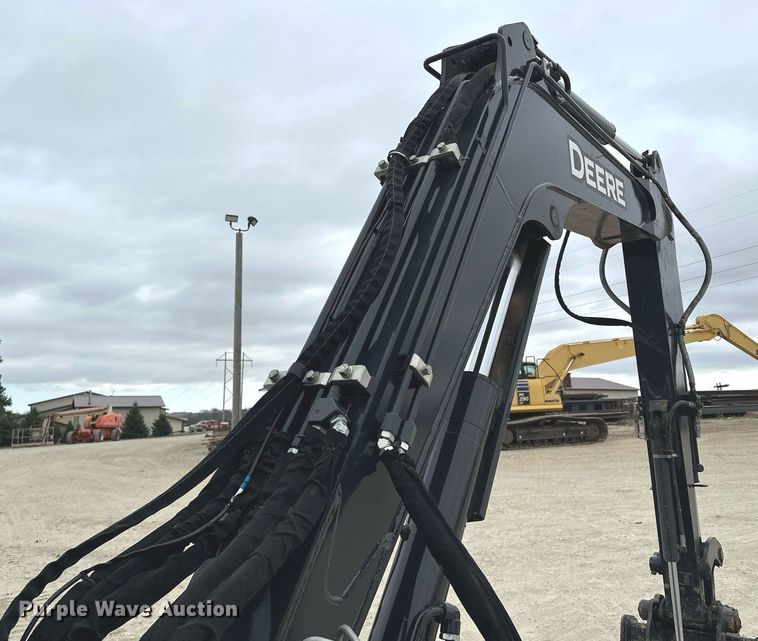 image for item LO9353 2020 John Deere 60G  mini excavator