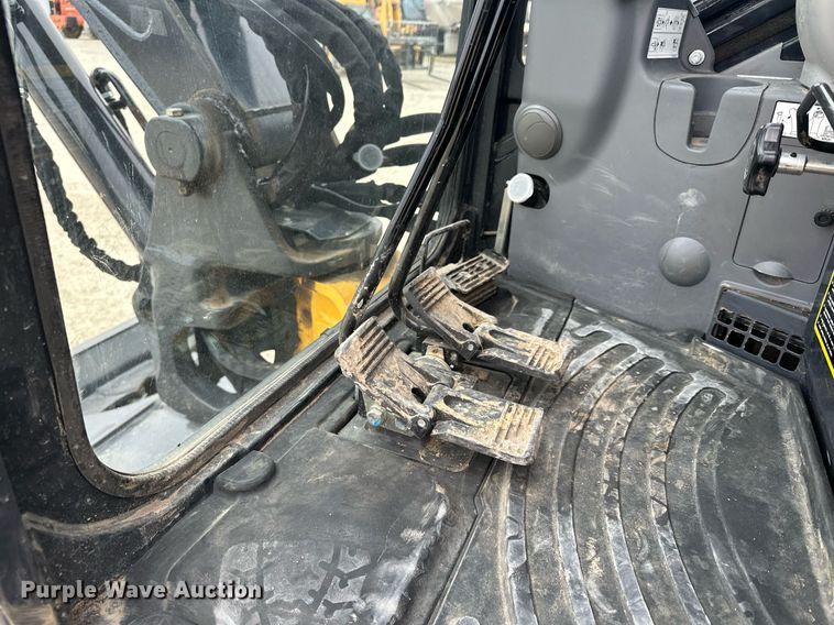 image for item LO9353 2020 John Deere 60G  mini excavator