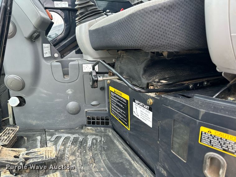 image for item LO9353 2020 John Deere 60G  mini excavator