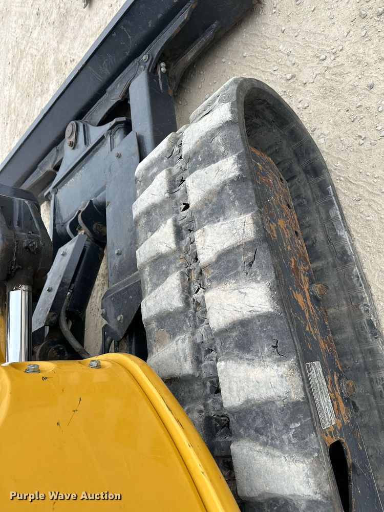 image for item LO9353 2020 John Deere 60G  mini excavator