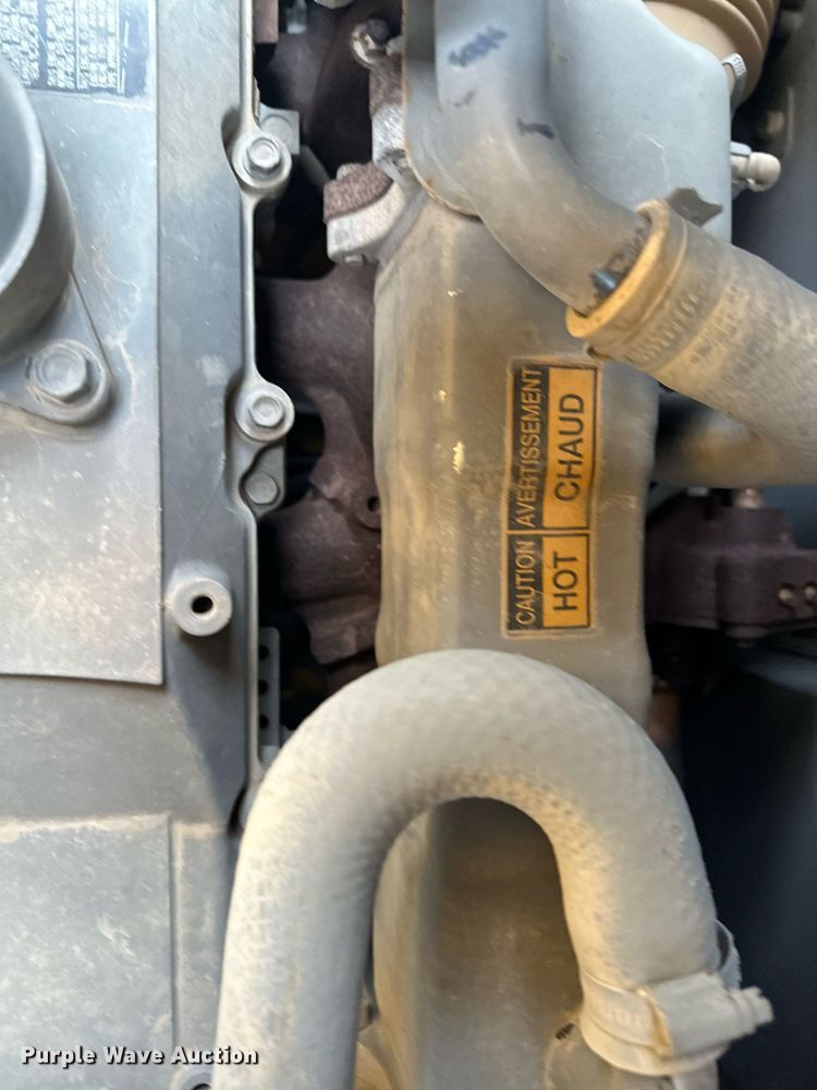 image for item LO9354 2017 John Deere 245G LC  excavator