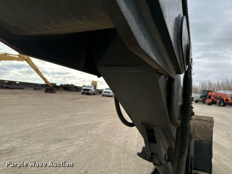 image for item LO9355 2012 John Deere FF135DX  excavator