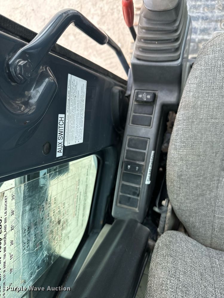 image for item LO9355 2012 John Deere FF135DX  excavator