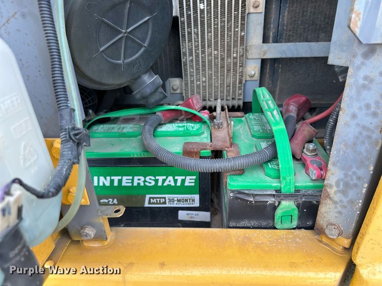 image for item LO9355 2012 John Deere FF135DX  excavator