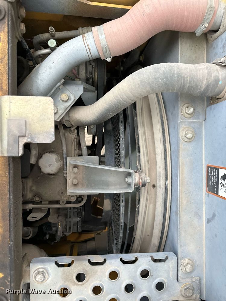 image for item LO9355 2012 John Deere FF135DX  excavator