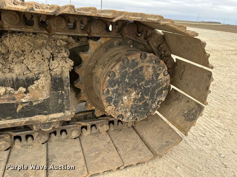 image for item LO9355 2012 John Deere FF135DX  excavator