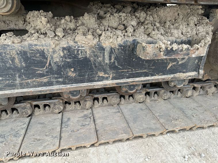 image for item LO9355 2012 John Deere FF135DX  excavator