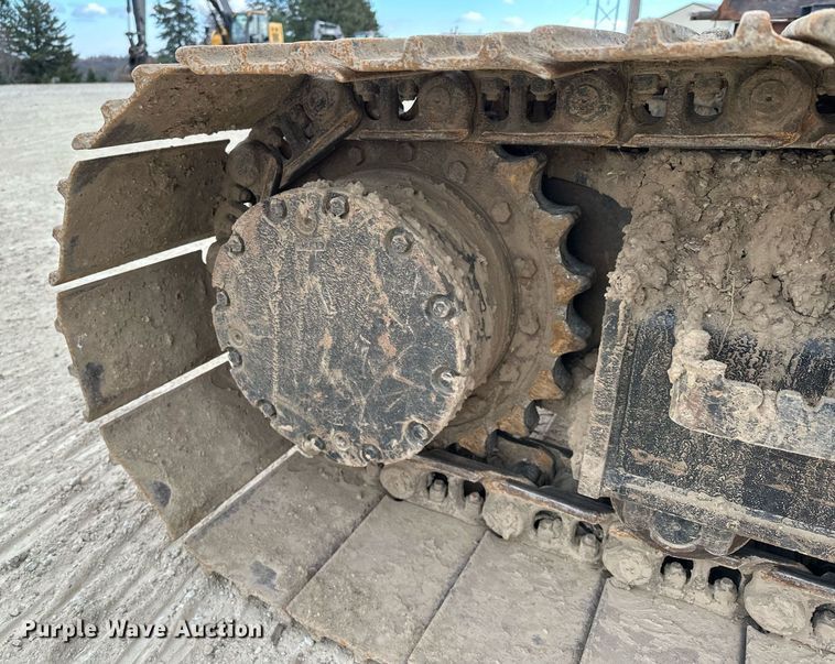 image for item LO9355 2012 John Deere FF135DX  excavator