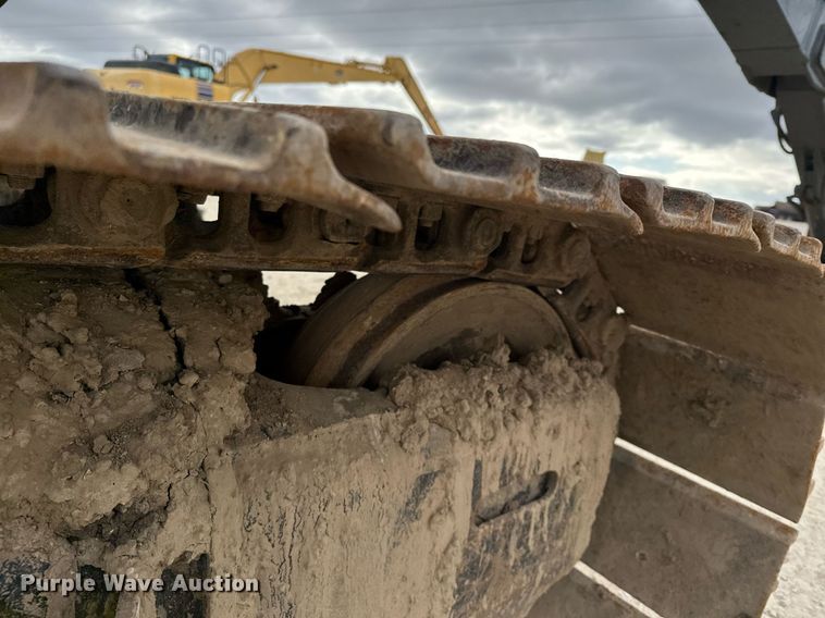 image for item LO9355 2012 John Deere FF135DX  excavator