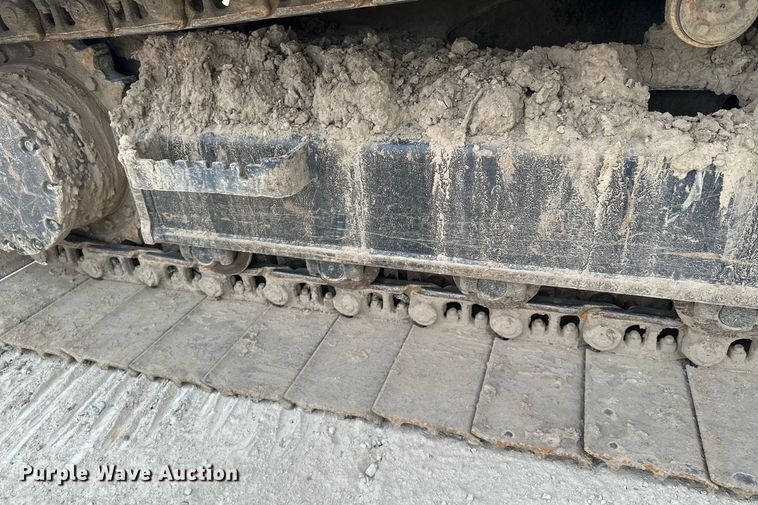 image for item LO9355 2012 John Deere FF135DX  excavator