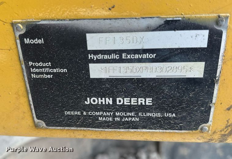 image for item LO9355 2012 John Deere FF135DX  excavator