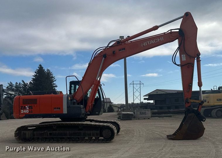 image for item LO9356 2009 Hitachi ZX240LC-3  excavator